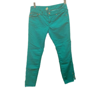 𝅺🌷 Free People 🌷  Straight Leg Jeans